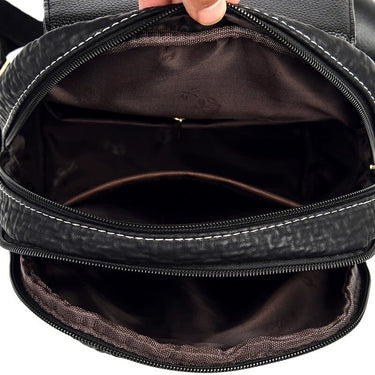 Mochila negra mujer blaque abierto
